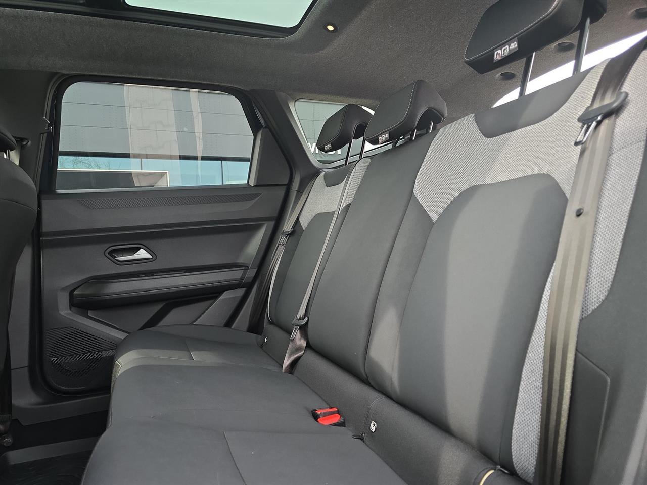 Dacia BIGSTER Bigster 1.8 Full Hybrid 155 Journey MMT 2025