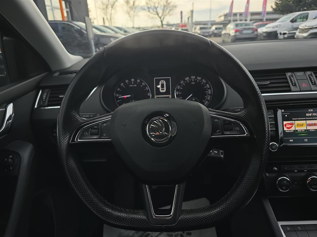 Skoda OCTAVIA Octavia 1.6 TDI Ambition 2016