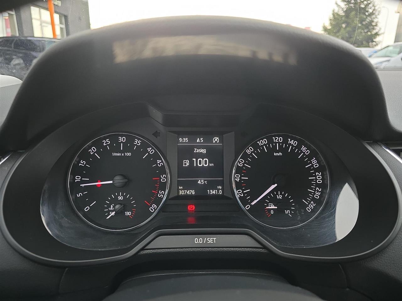 Skoda OCTAVIA Octavia 1.6 TDI Ambition 2016