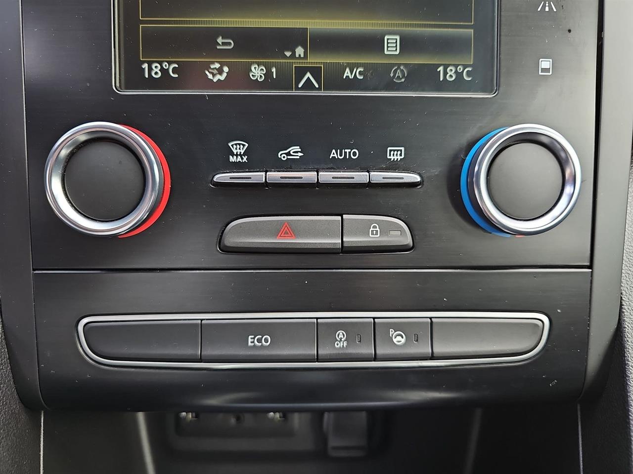 Renault MEGANE Megane 1.5 Blue dCi Intens EDC 2020