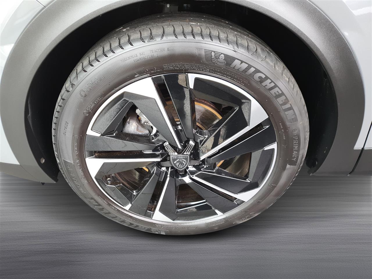 Peugeot 408 408 1.2 PureTech Allure Pack S&S EAT8 2024