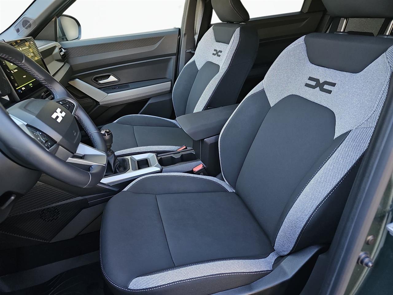 Dacia BIGSTER Bigster 1.2 TCe mHEV ECO-G Journey 2025