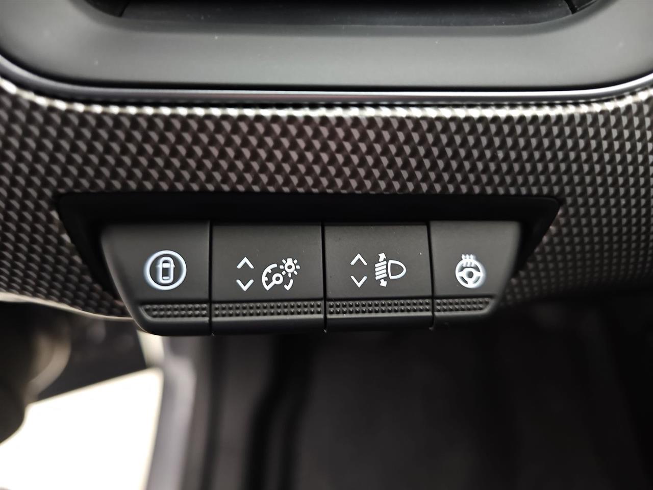 Renault ARKANA Arkana 1.3 TCe mHEV Techno EDC 2025