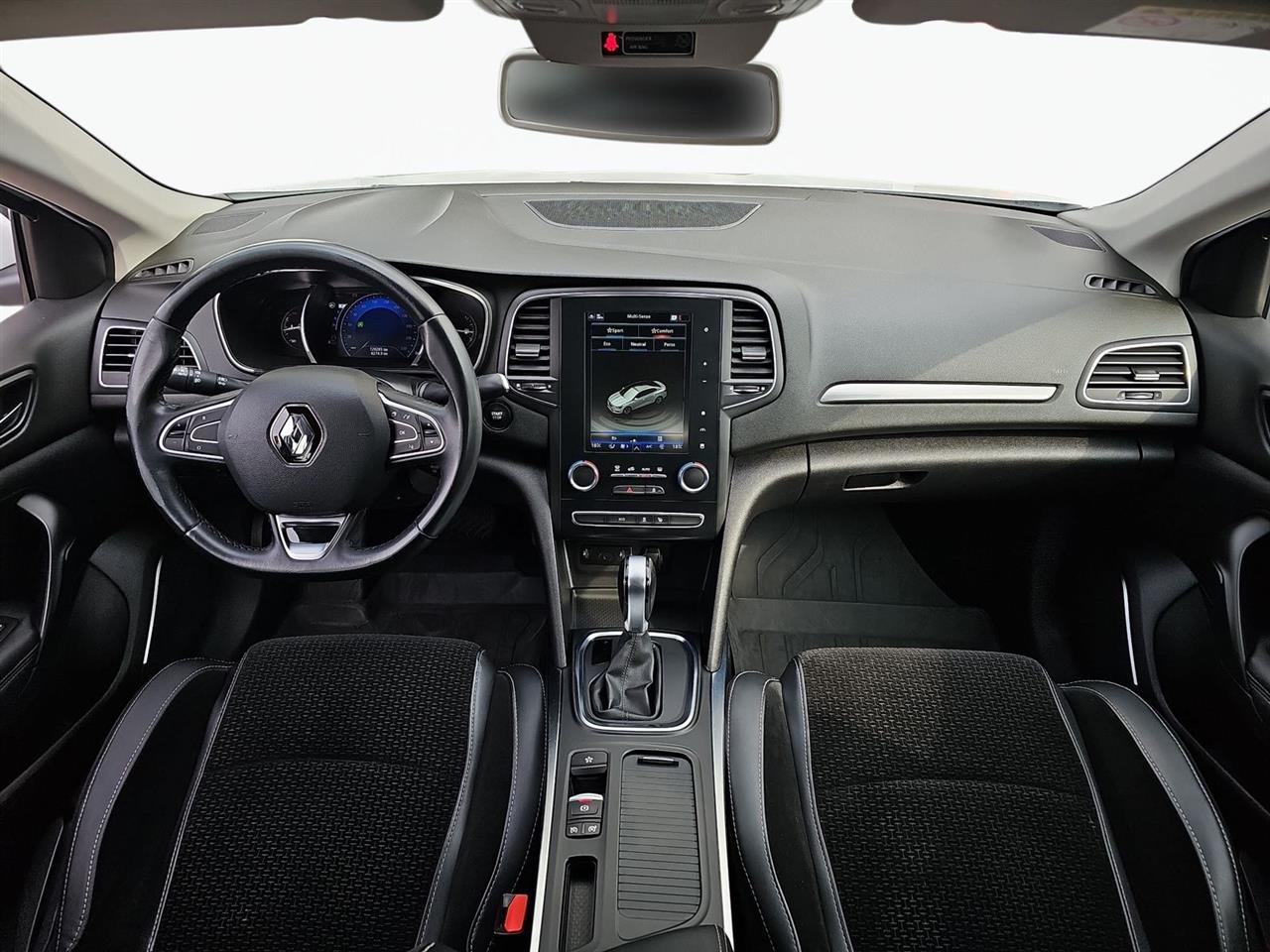 Renault MEGANE Megane 1.5 Blue dCi Intens EDC 2020