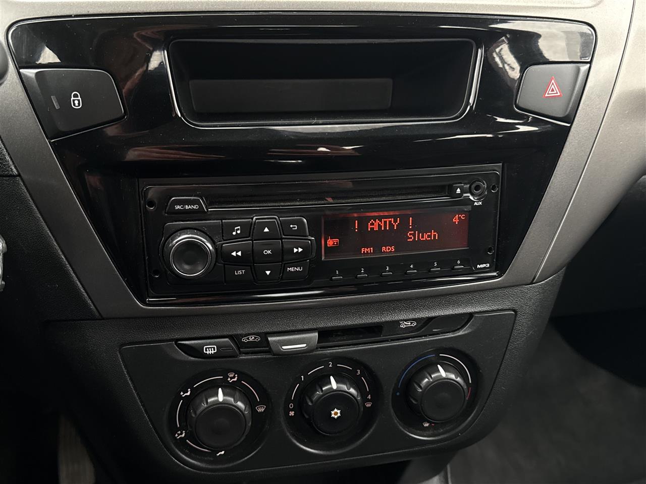 Citroen C-ELYSEE C-Elysee 1.2 VTi Attraction 2015