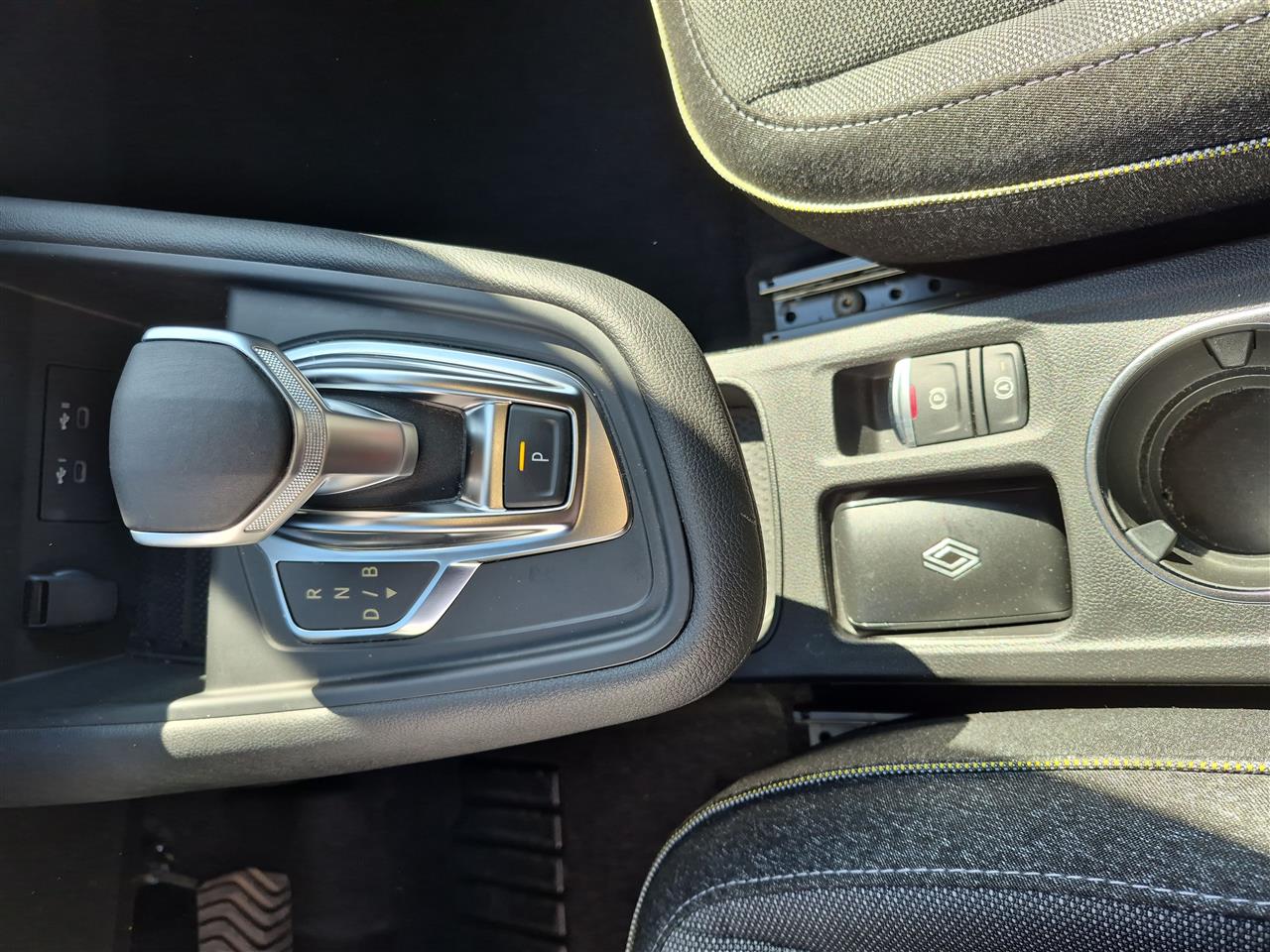 Renault SYMBIOZ Symbioz 1.6 E-Tech Full Hybrid 145 Techno 2025