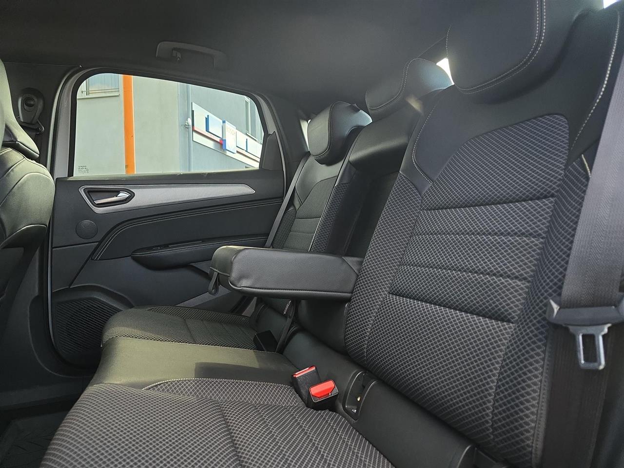 Renault ARKANA Arkana 1.3 TCe mHEV Techno EDC 2025