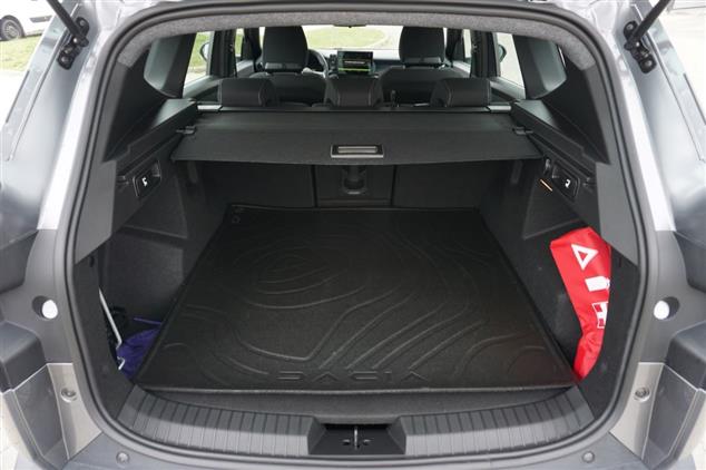 Dacia BIGSTER Bigster 1.2 TCe mHEV Expression 4x4 2025