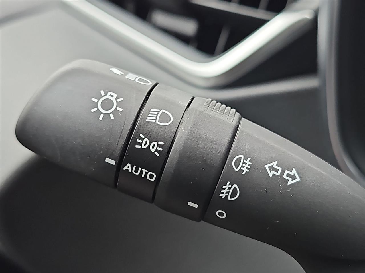 Toyota COROLLA Corolla 1.8 Hybrid Comfort 2024