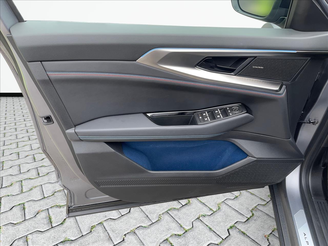 Renault RAFALE Rafale 1.2 E-Tech PHEV 4x4 300 atelier Alpine MMT 2025