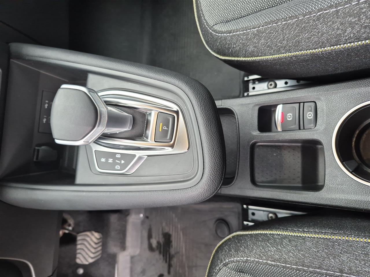 Renault SYMBIOZ Symbioz 1.6 E-Tech Full Hybrid 145 Techno 2025