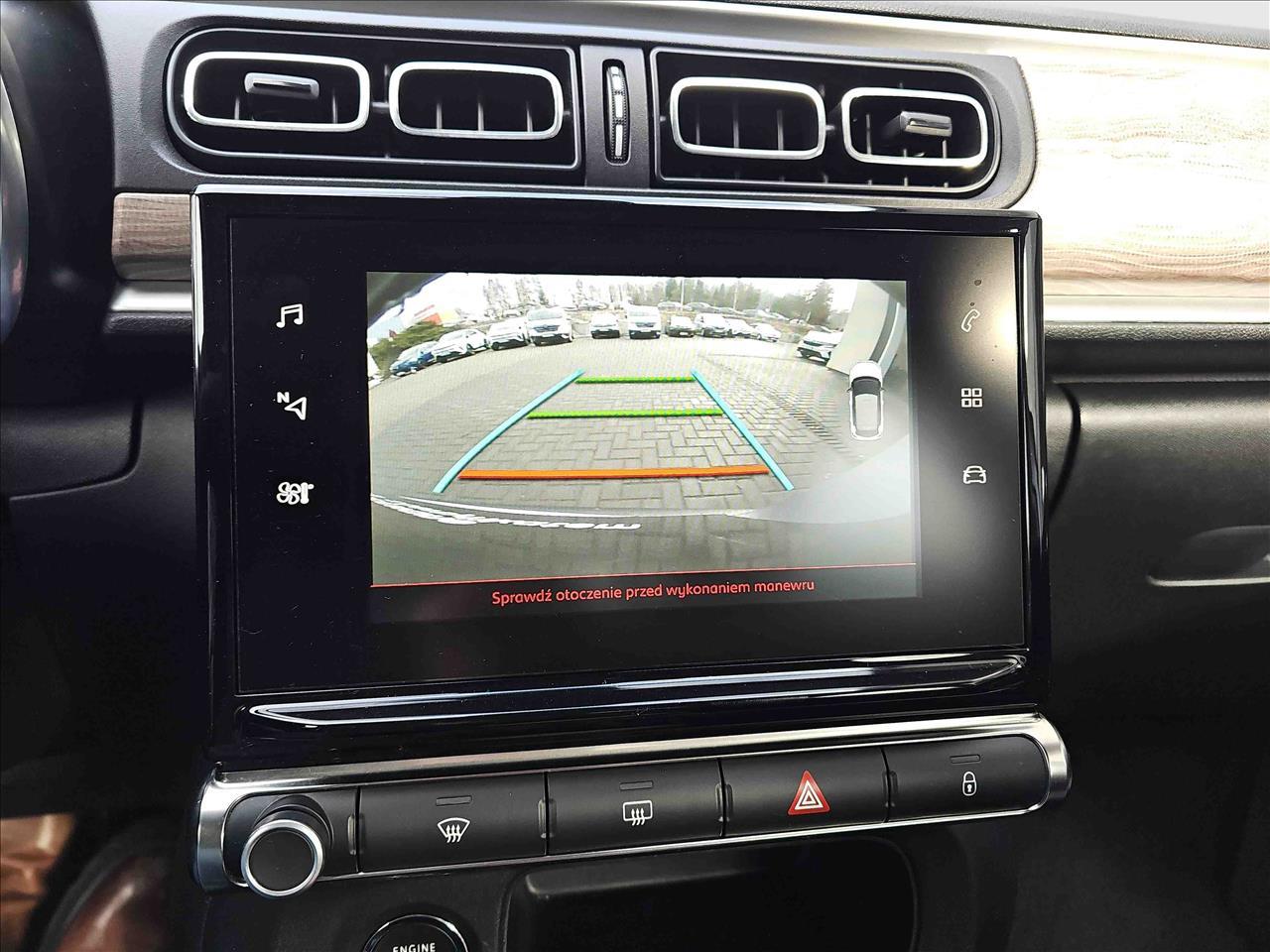 Citroen C3 C3 1.2 PureTech Shine 2022