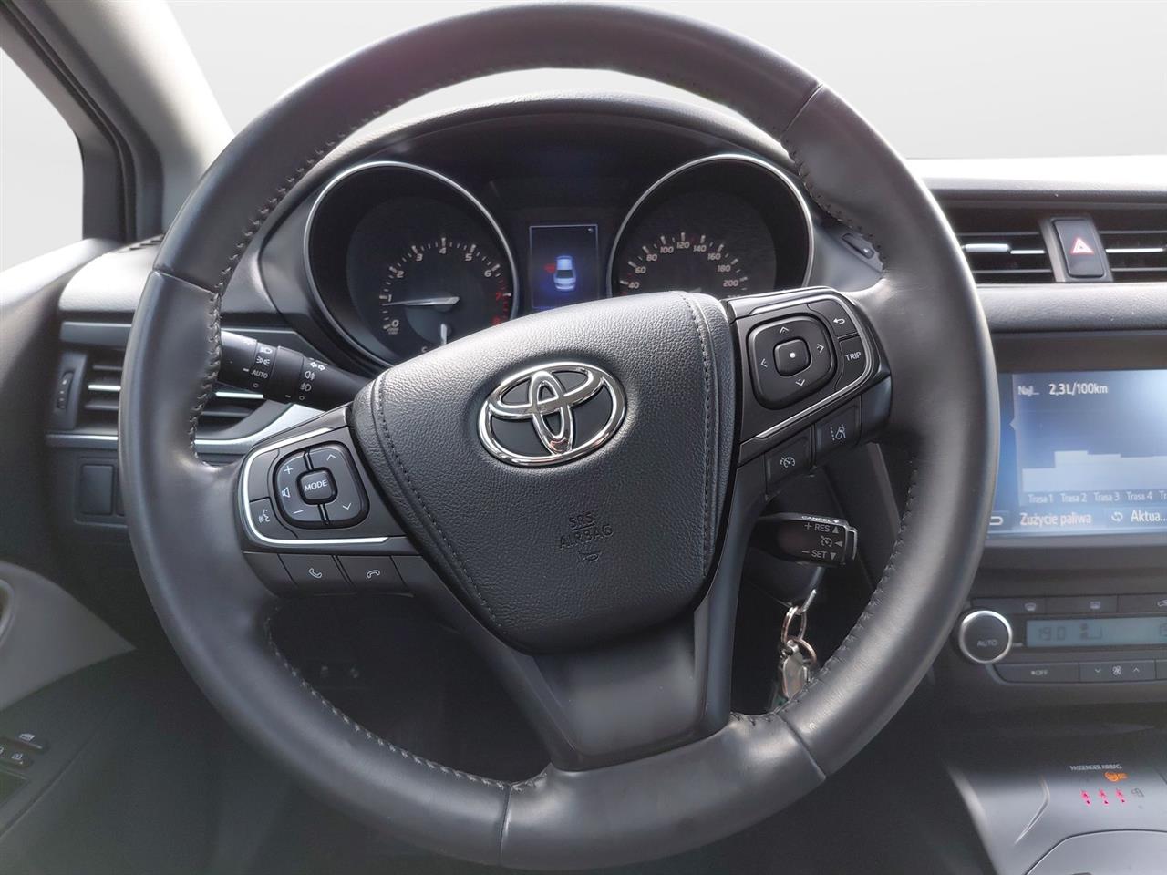 Toyota AVENSIS Avensis 1.8 Premium MS 2017