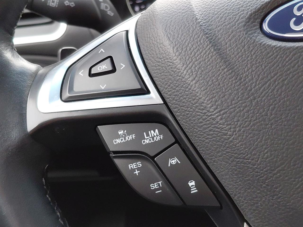 Ford EDGE Edge 2.0 EcoBlue Twin-Turbo 4WD Titanium aut 2020