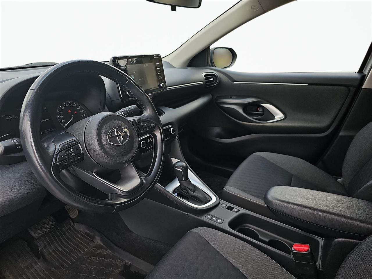 Toyota YARIS Yaris Hybrid 1.5 Comfort 2021