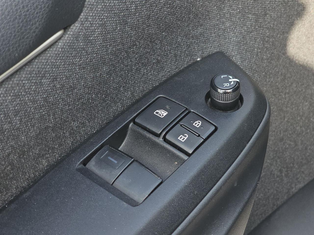 Toyota YARIS Yaris Hybrid 1.5 Comfort 2021