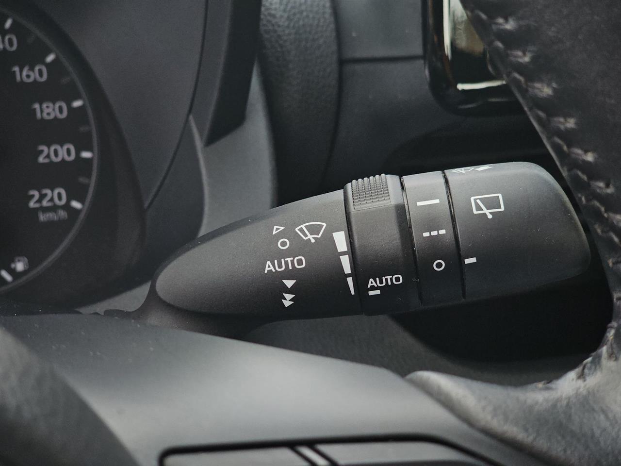 Toyota YARIS Yaris Hybrid 1.5 Comfort 2021