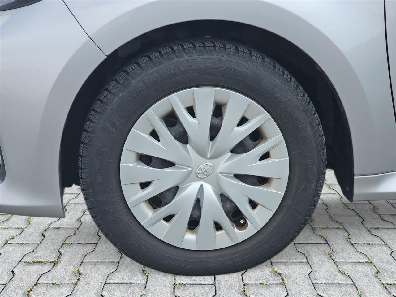 Toyota YARIS Yaris Hybrid 1.5 Comfort 2021