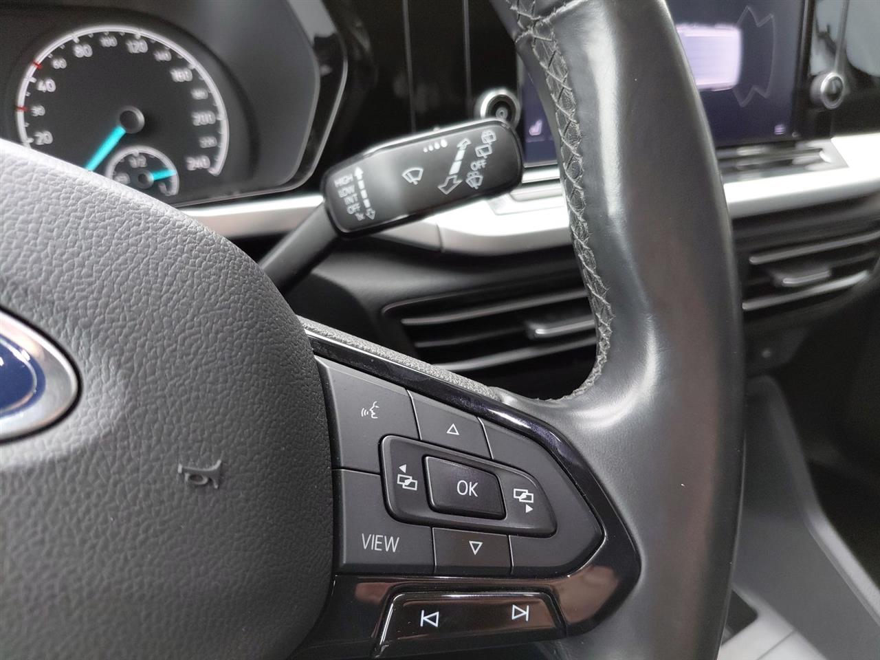Ford TOURNEO CONNECT Tourneo Connect 1.5 EcoBoost Titanium 2023