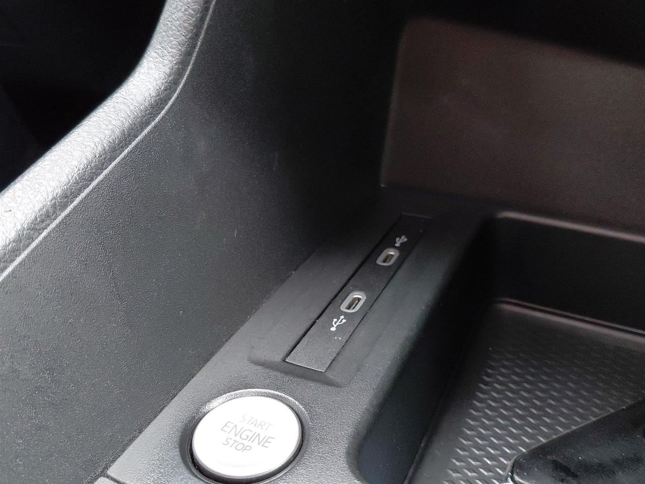 Ford TOURNEO CONNECT Tourneo Connect 1.5 EcoBoost Titanium 2023