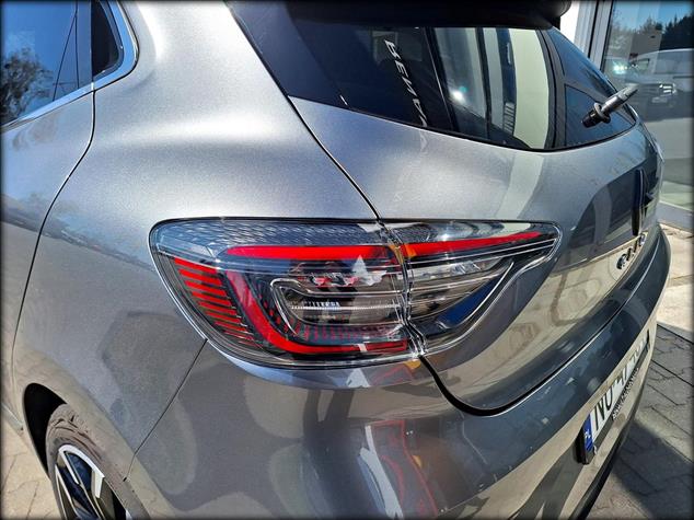 Renault CLIO Clio 1.0 TCe Techno LPG 2025