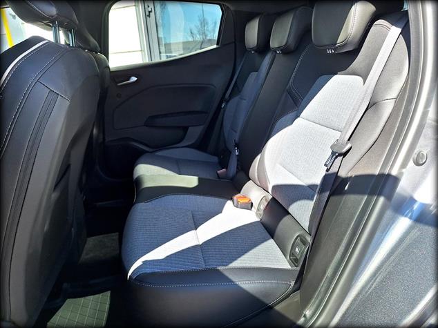 Renault CLIO Clio 1.0 TCe Techno LPG 2025