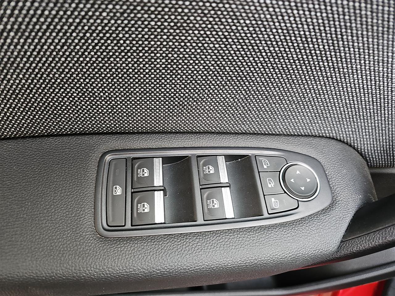 Renault CAPTUR Captur 1.0 TCe Techno LPG 2025