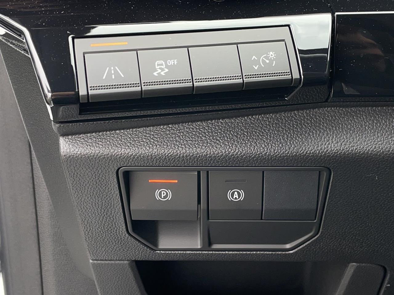 Renault AUSTRAL Austral 1.3 TCe mHEV Techno aut 2024