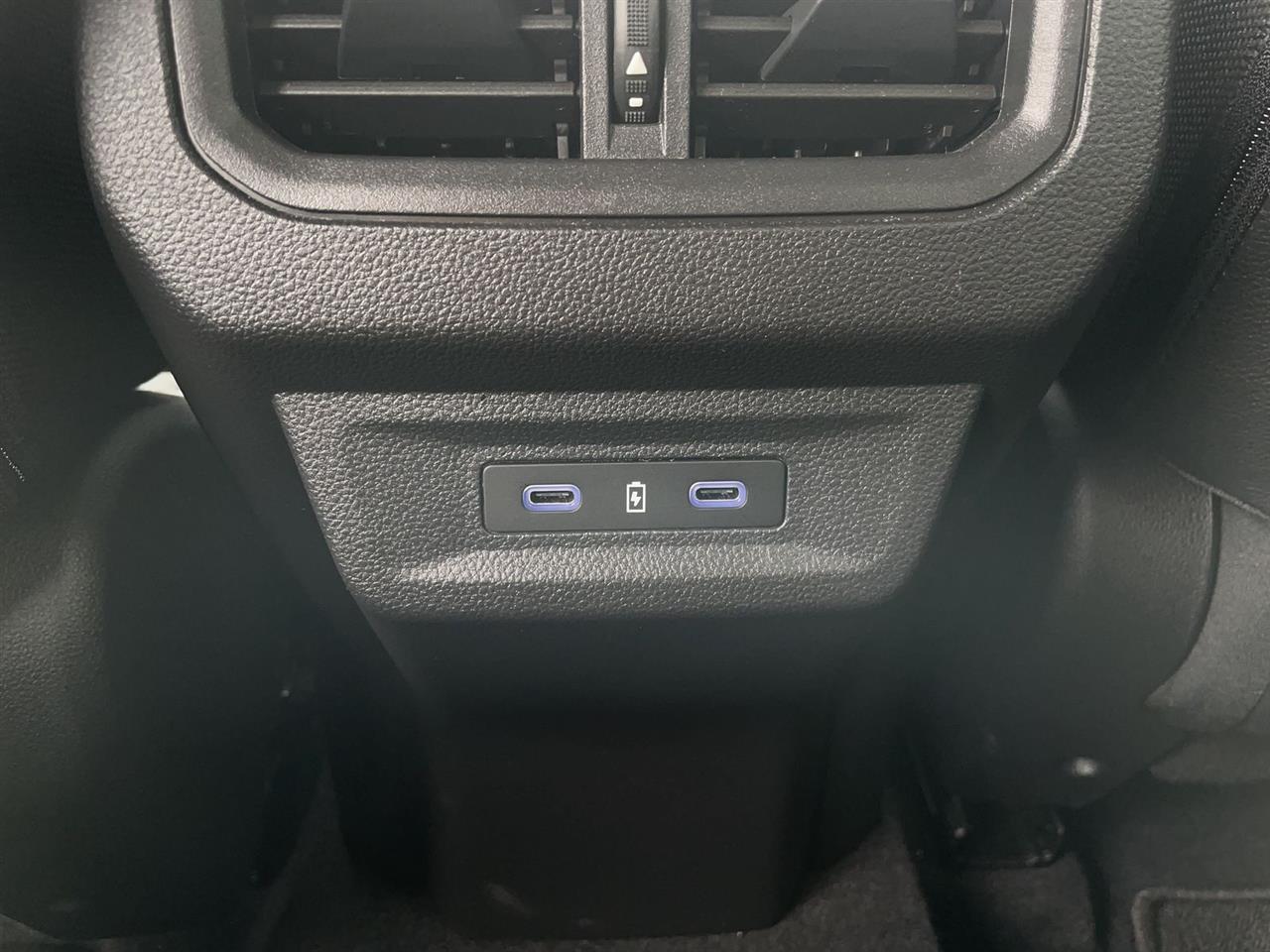 Renault AUSTRAL Austral 1.3 TCe mHEV Techno aut 2024