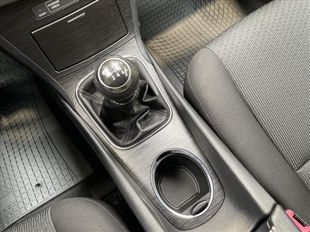 Toyota AVENSIS Avensis 2.0 Sol plus MS 2010