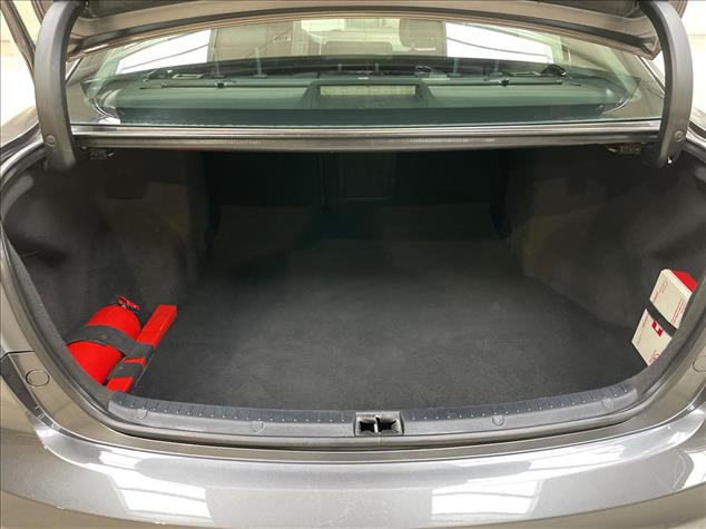 Toyota AVENSIS Avensis 2.0 Sol plus MS 2010