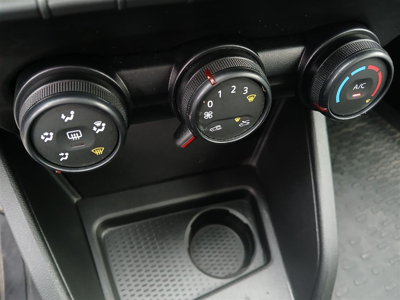 Dacia DUSTER Duster 1.0 TCe Essential LPG 2021