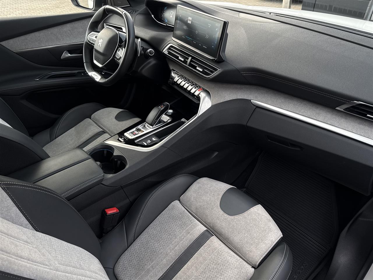 Peugeot 3008 3008 1.6 PureTech Hybrid4 PHEV GT Pack S&S EAT8 2020
