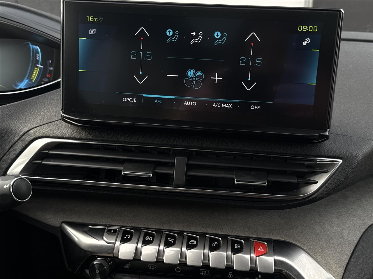 Peugeot 3008 3008 1.6 PureTech Hybrid4 PHEV GT Pack S&S EAT8 2020