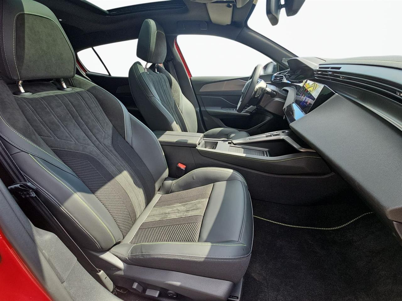 Peugeot 408 408 1.2 PureTech mHEV GT S&S e-DSC6 2025