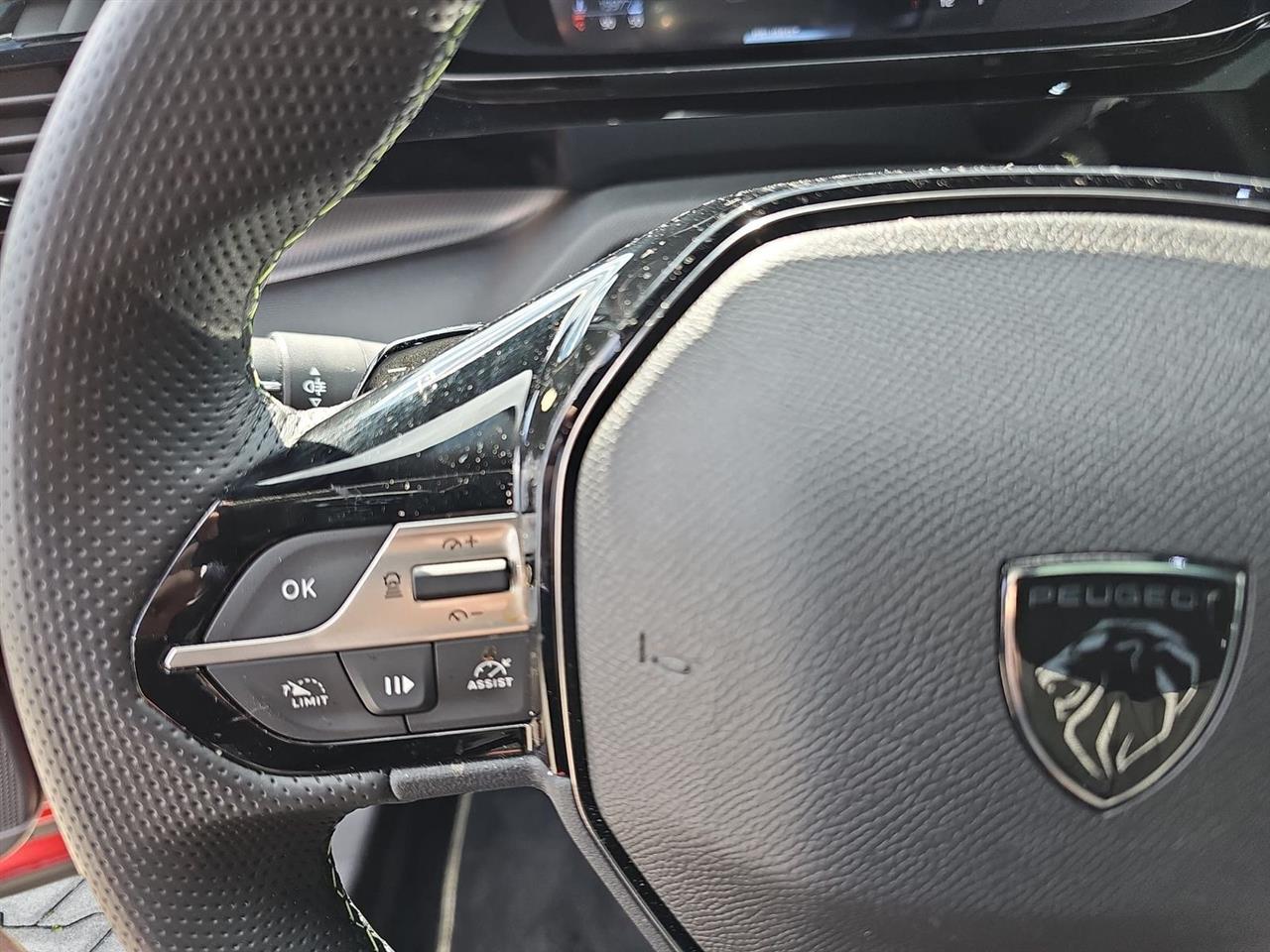 Peugeot 408 408 1.2 PureTech mHEV GT S&S e-DSC6 2025