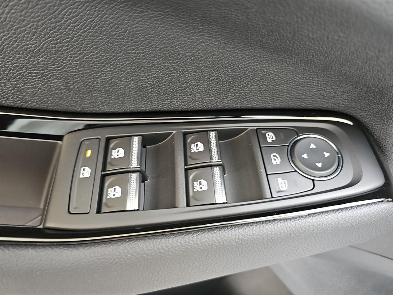 Renault AUSTRAL Austral 1.2 E-Tech Full Hybrid 200 Iconic MMT 2025