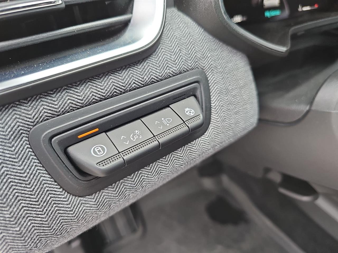Renault CLIO Clio 1.0 TCe Techno LPG 2024