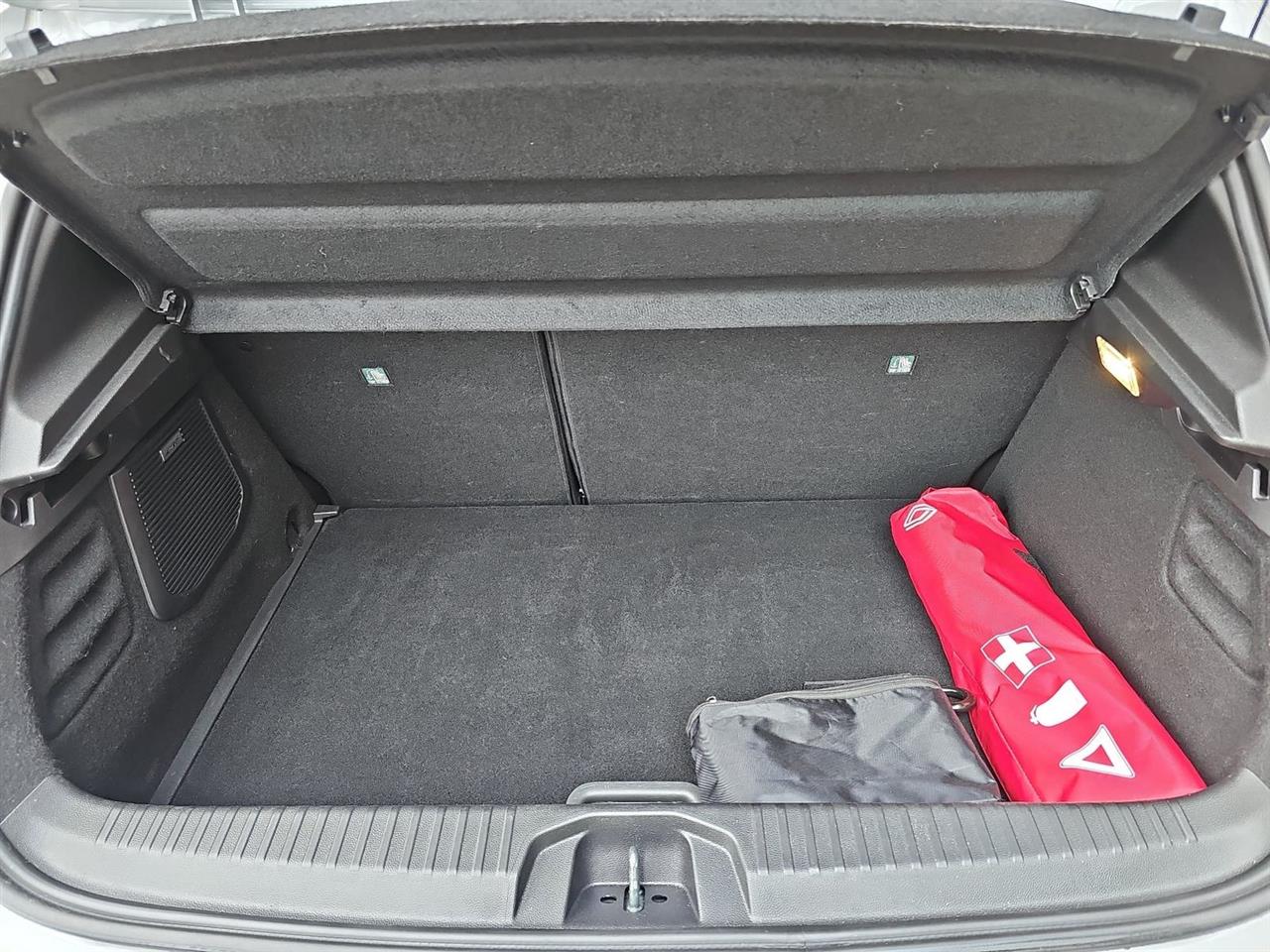 Renault CLIO Clio 1.0 TCe Techno LPG 2024