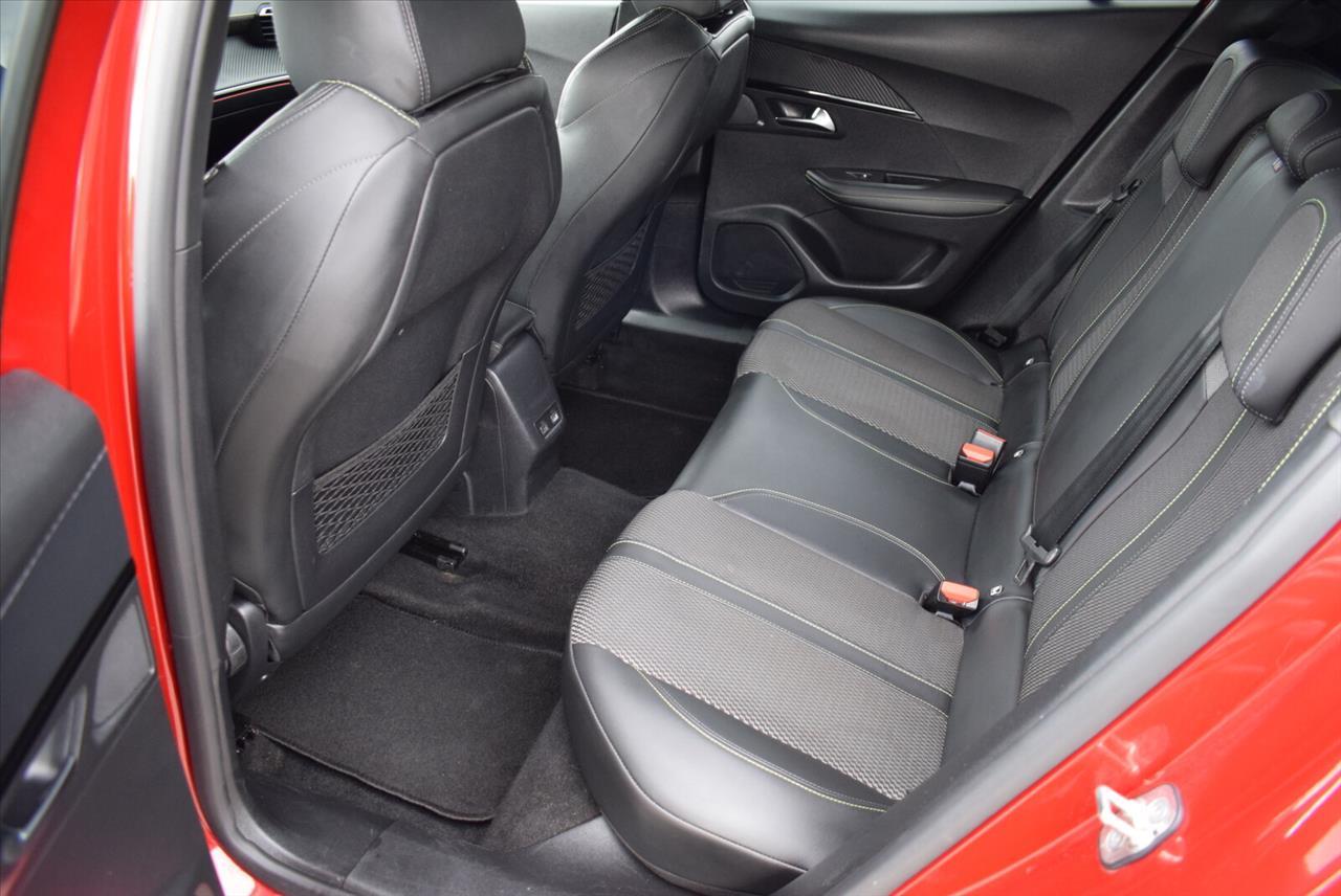 Peugeot 2008 2008 PureTech 130 GT S&S EAT8 2024