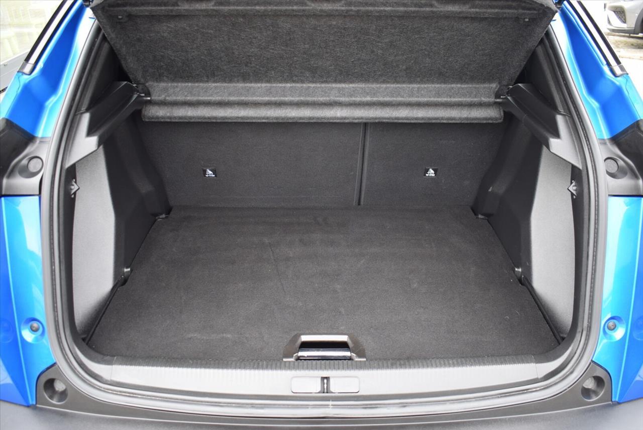 Peugeot 2008 2008 PureTech 130 Allure S&S EAT8 2024
