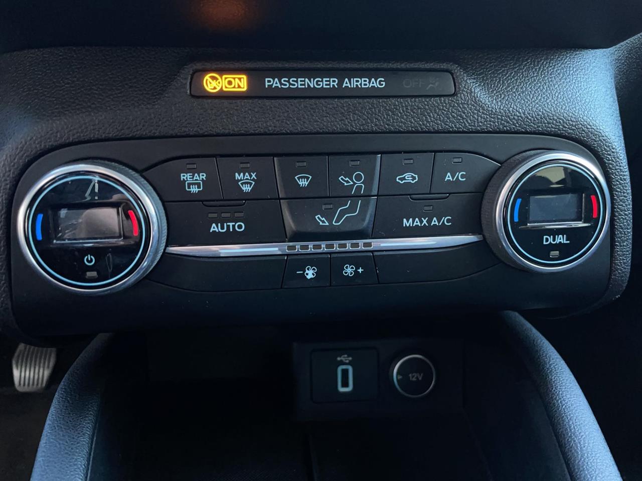 Ford FOCUS Focus 1.5 EcoBoost Titanium 2018