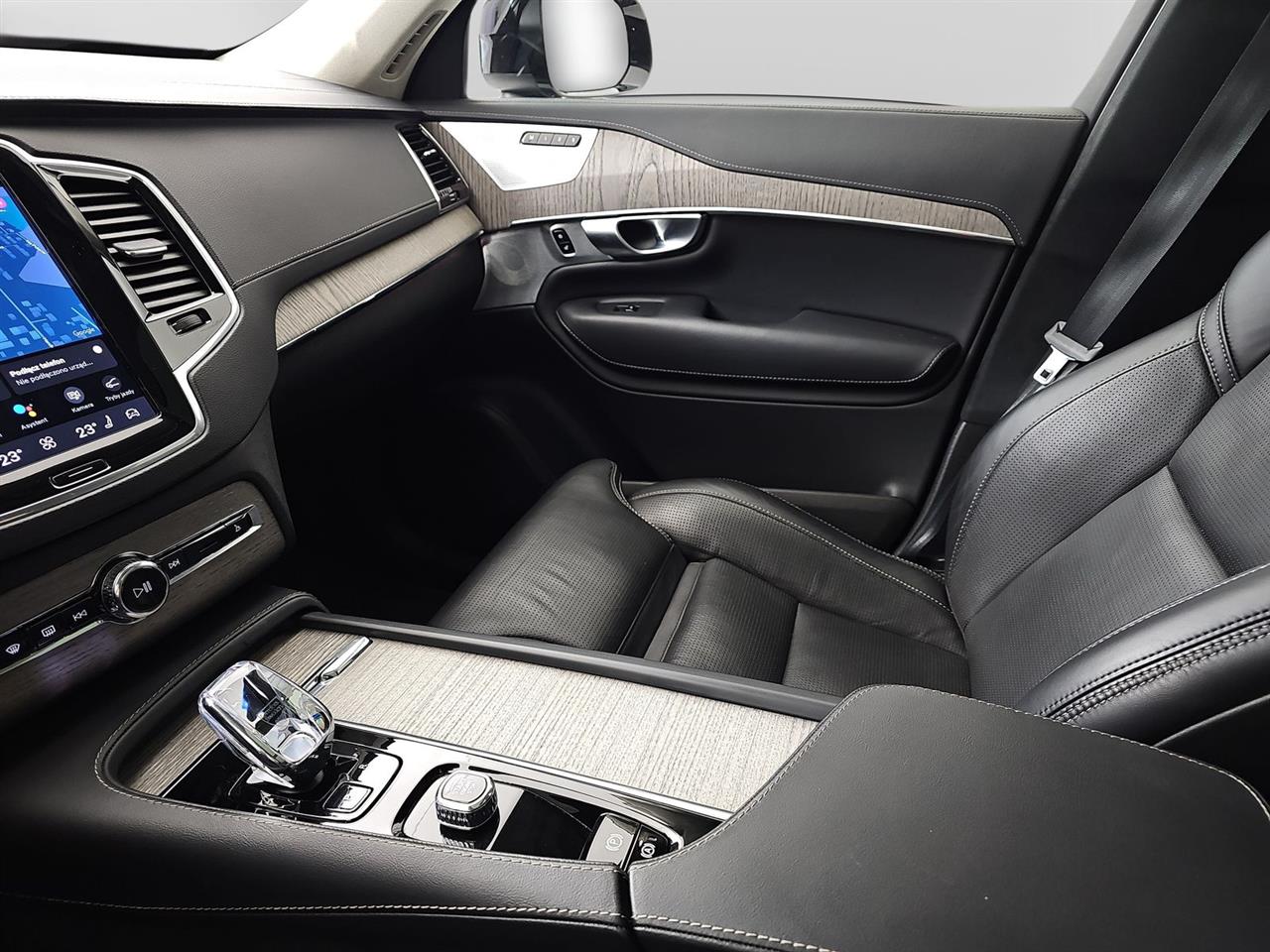 Volvo XC90 XC90 T8 AWD Plug-In Hybrid Ultimate Dark 7os aut 2023