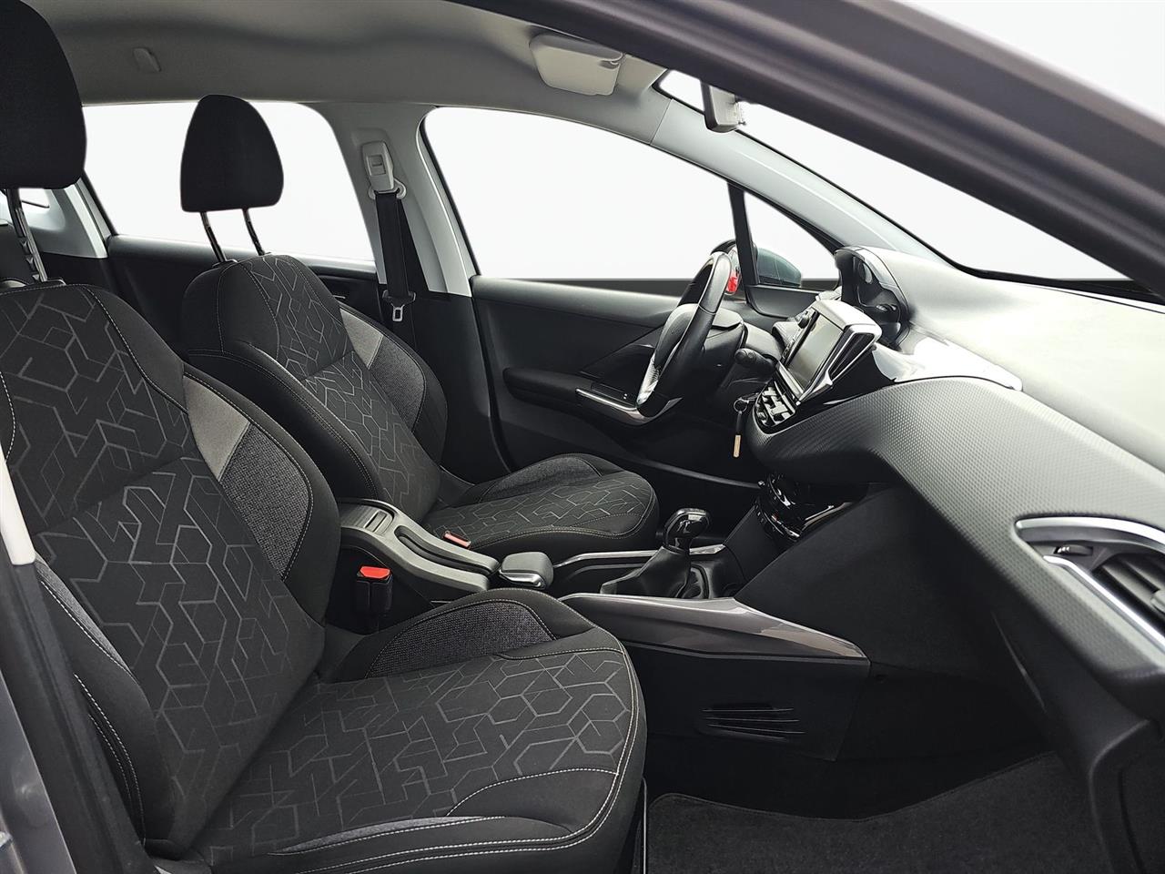 Peugeot 2008 2008 1.2 Pure Tech Active S&S 2016