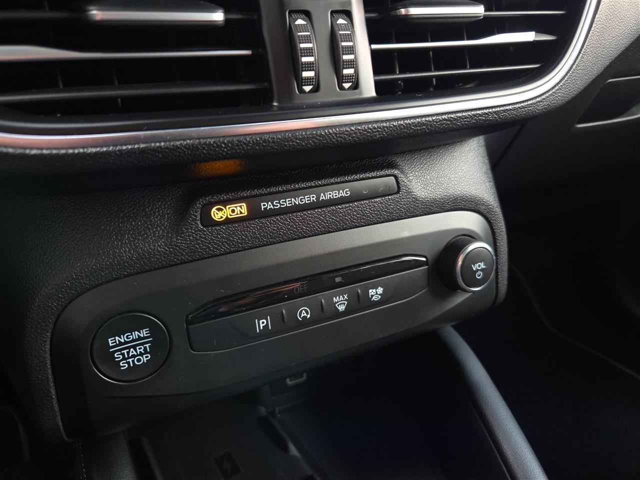 Ford FOCUS Focus 1.0 EcoBoost mHEV Titanium X 2024