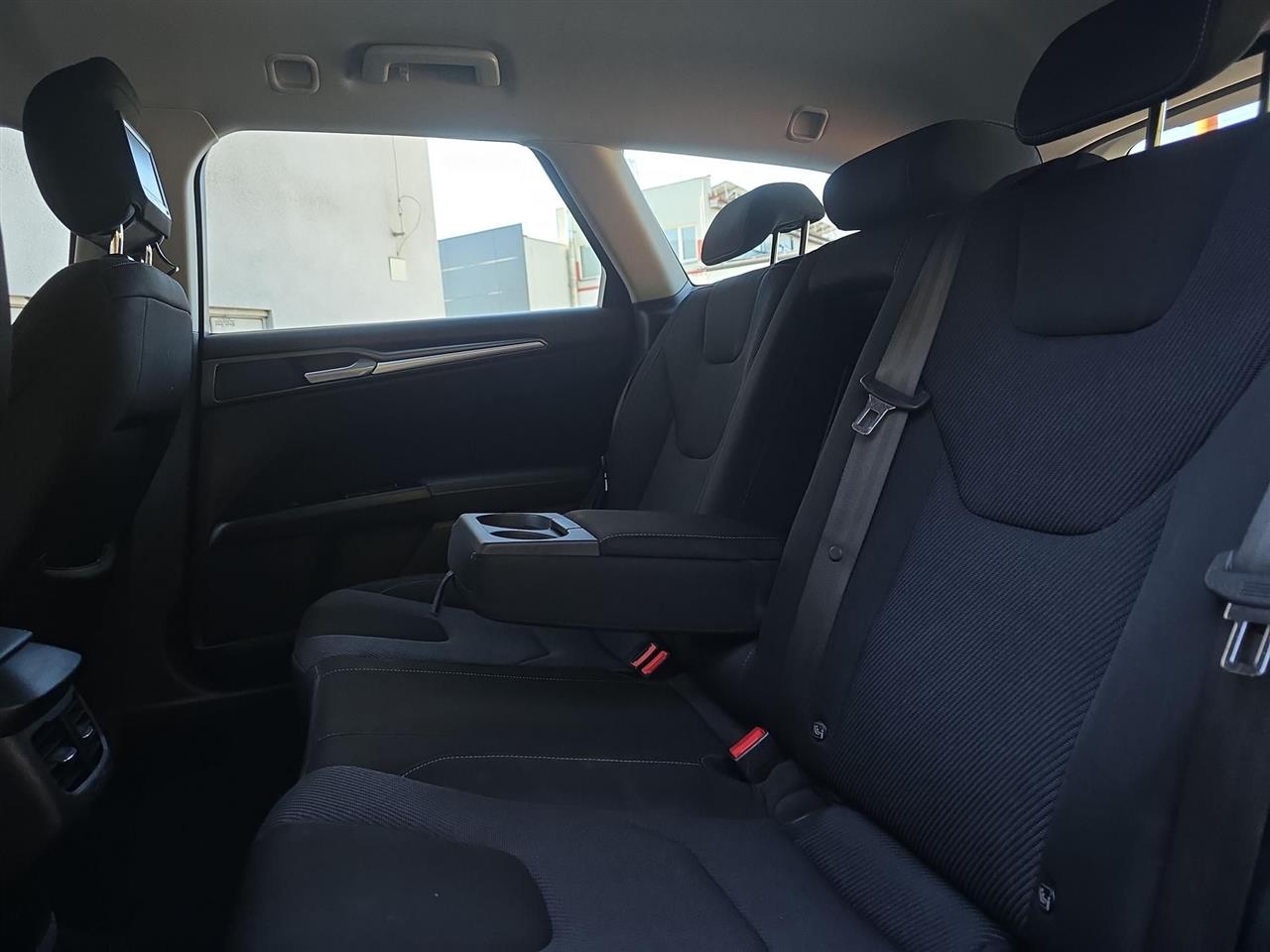 Ford MONDEO Mondeo 1.6 TDCi Trend 2015