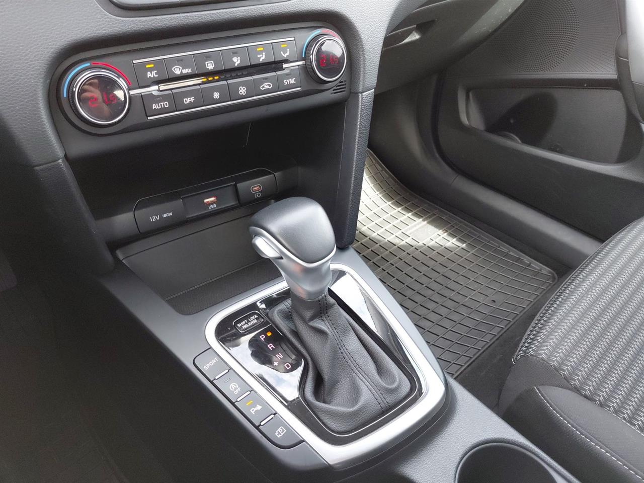Kia XCEED XCeed 1.5 T-GDI M DCT 2023
