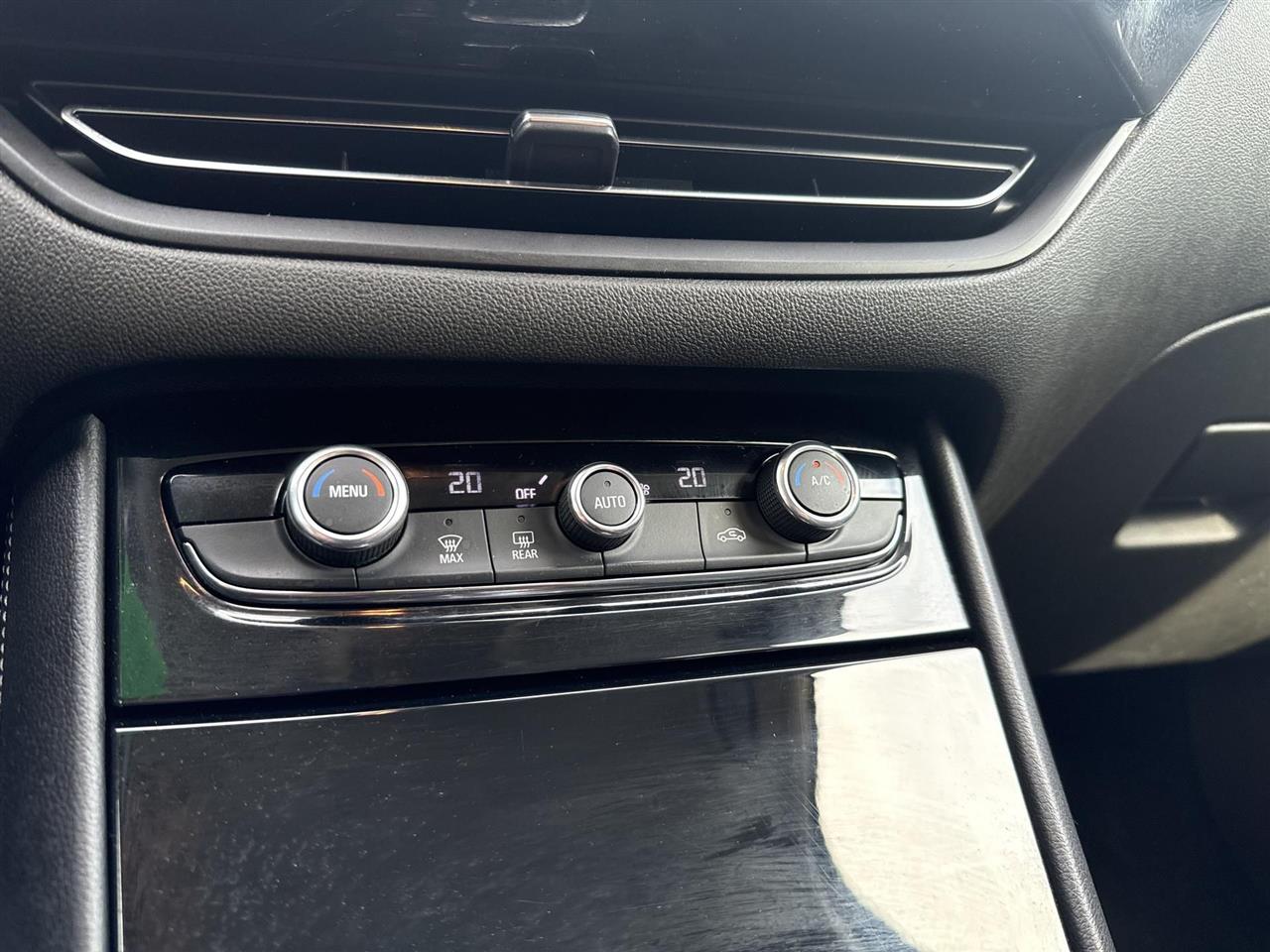 Opel GRANDLAND X Grandland 1.5 CDTI Business Elegance S&S aut 2021
