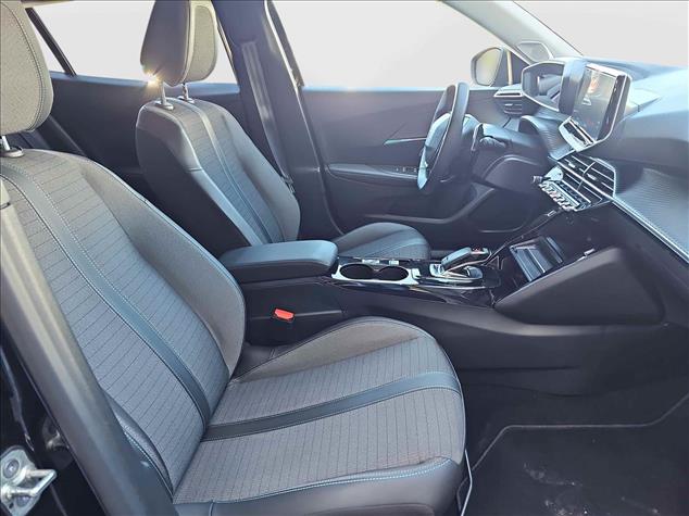 Peugeot 2008 2008 1.2 PureTech Allure Pack S&S 2022