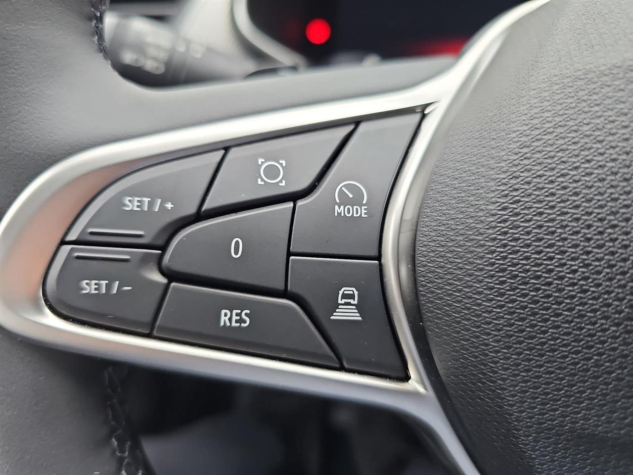 Renault ARKANA Arkana 1.3 TCe mHEV Techno EDC 2025